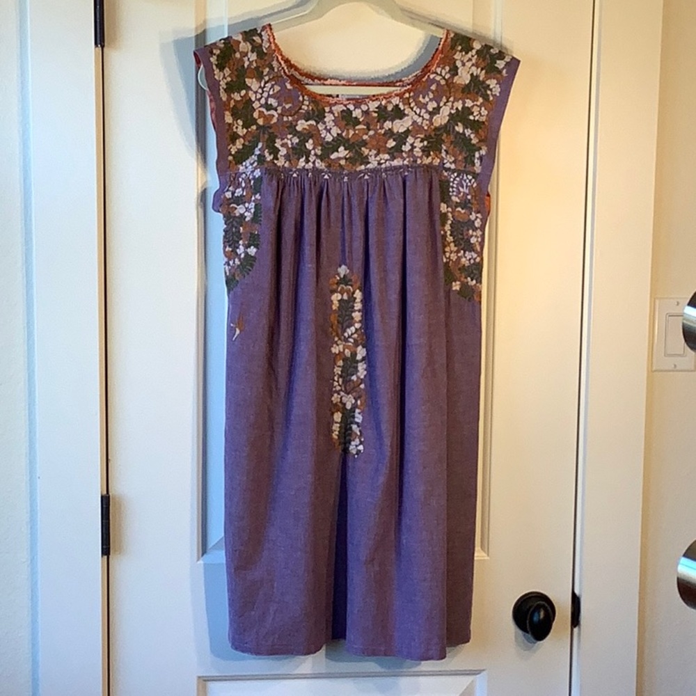 Mi Golondrina Mexican embroidered mini dress